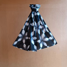 Load image into Gallery viewer, Monochrome - Cotton Shibori Stole