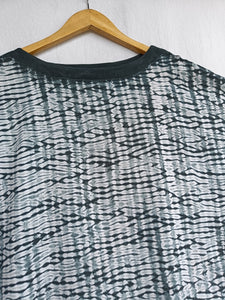 Black Ripples - Soft Shibori Cotton Top