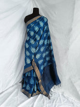 Load image into Gallery viewer, Cool Ferns - Tussar Silk Shibori Saree