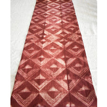 Load image into Gallery viewer, Cotton Shibori Table Runner (36cm by 228cm)
