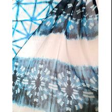 Load image into Gallery viewer, Blue Itajime - Cotton shibori saree with blouse