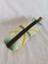 Load image into Gallery viewer, Cotton Shibori Pouch with zipper