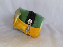 Load image into Gallery viewer, Cotton Shibori Pouch with zipper